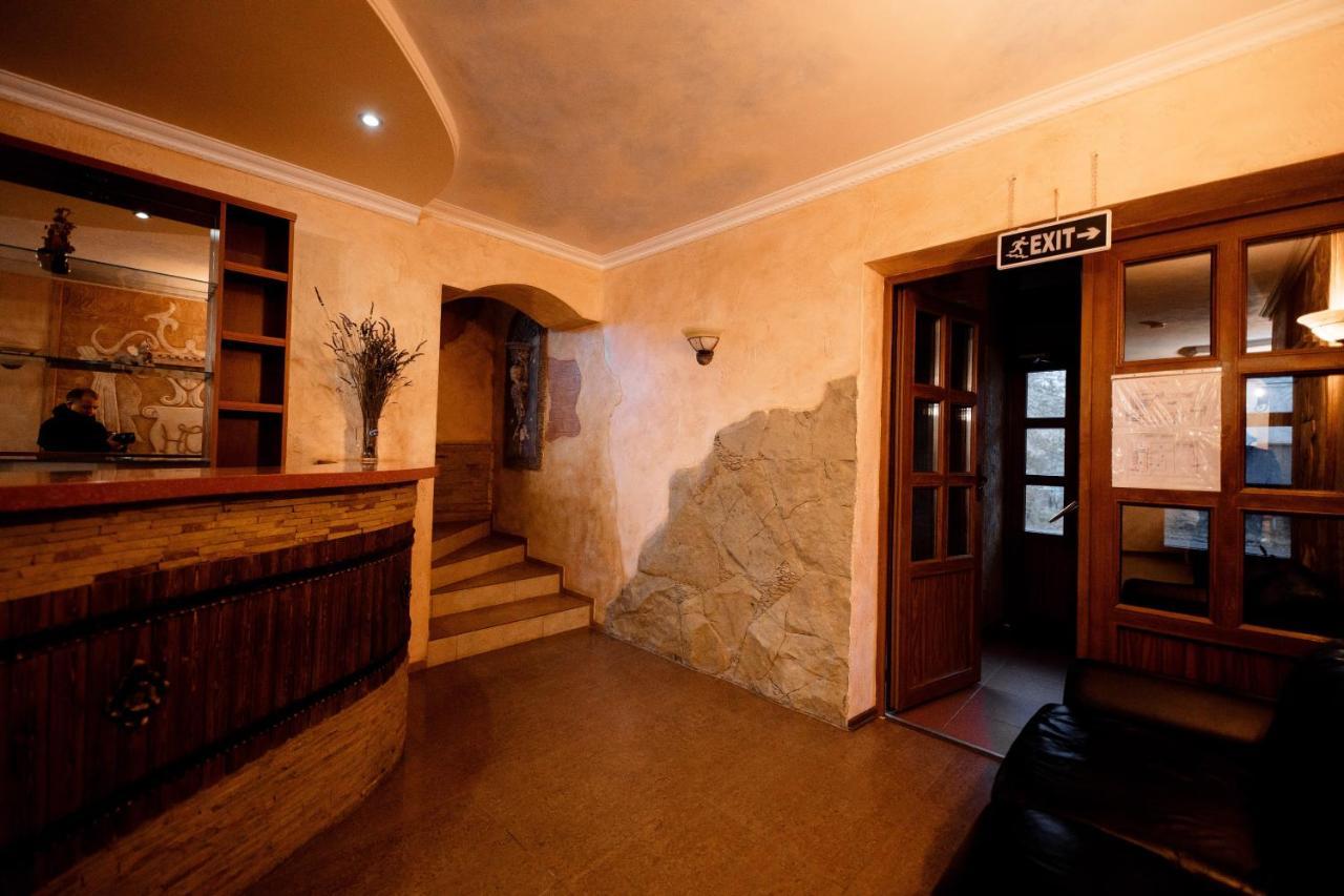 Villa Turistica Oasis カグル エクステリア 写真
